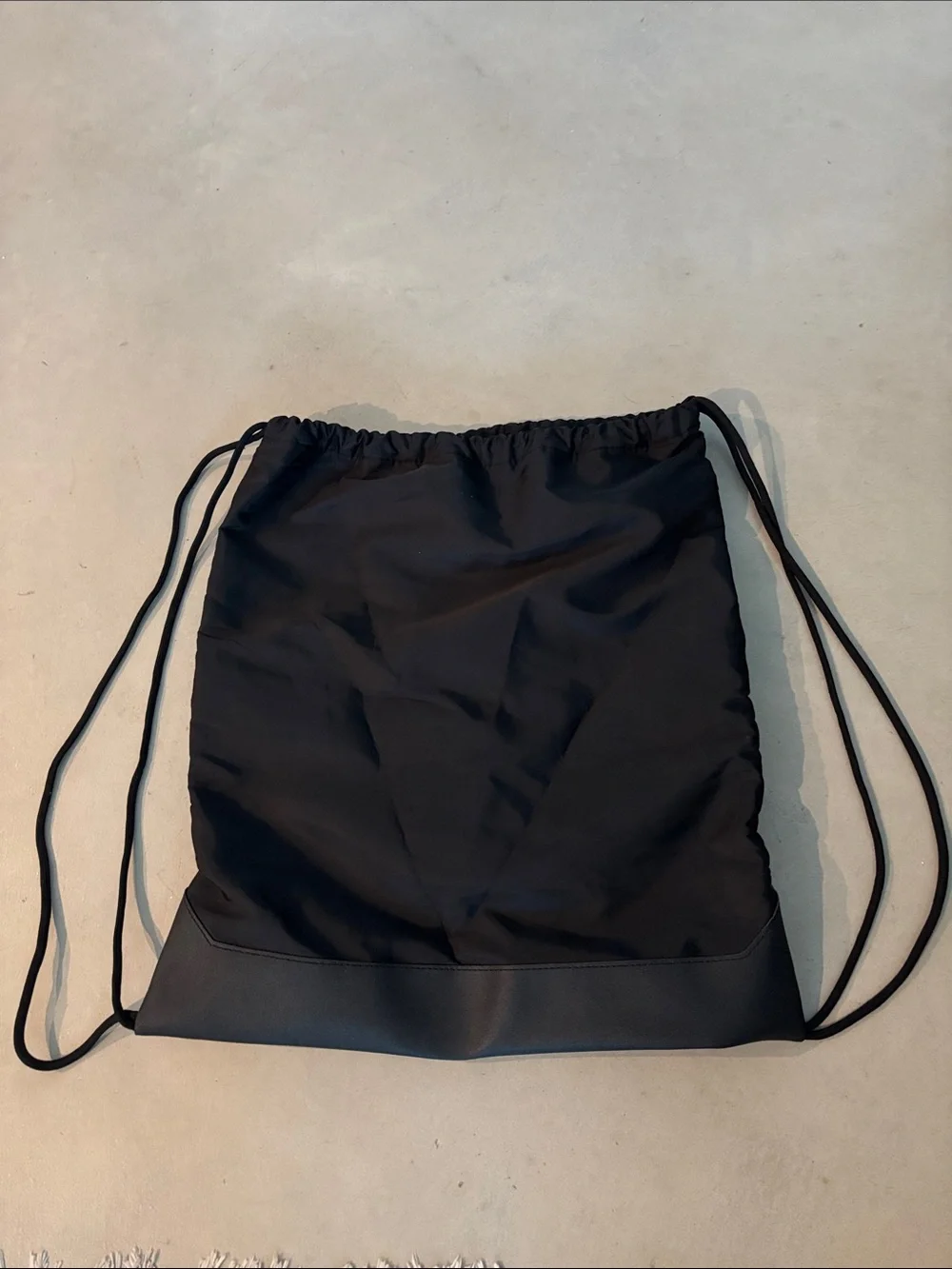New NIKE Studios Lined Drawstring Backpack - NWOT
